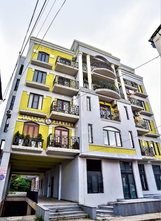 Valkhida'S Apartment 库塔伊西 外观 照片