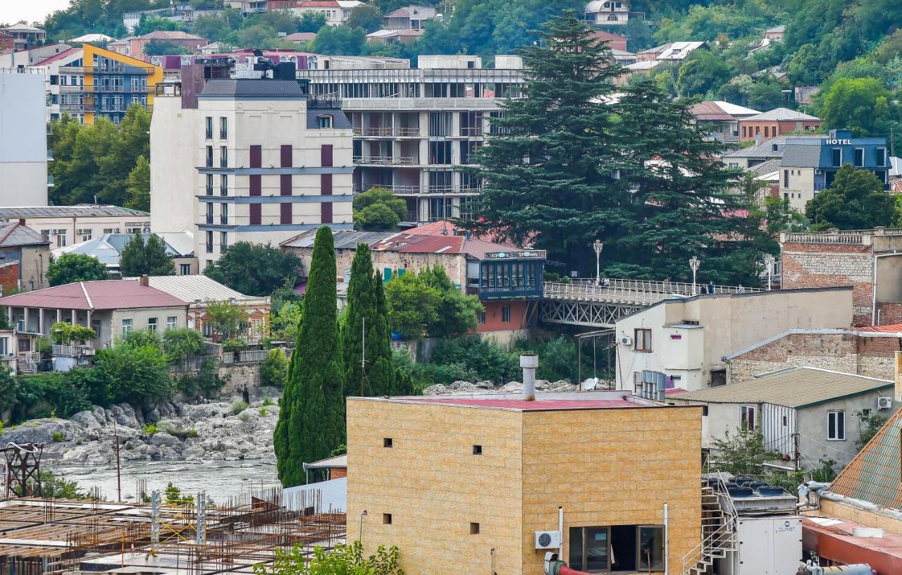 Valkhida'S Apartment 库塔伊西 外观 照片