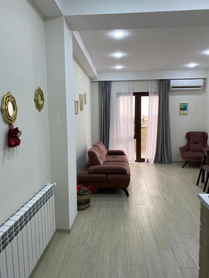 Valkhida'S Apartment 库塔伊西 外观 照片